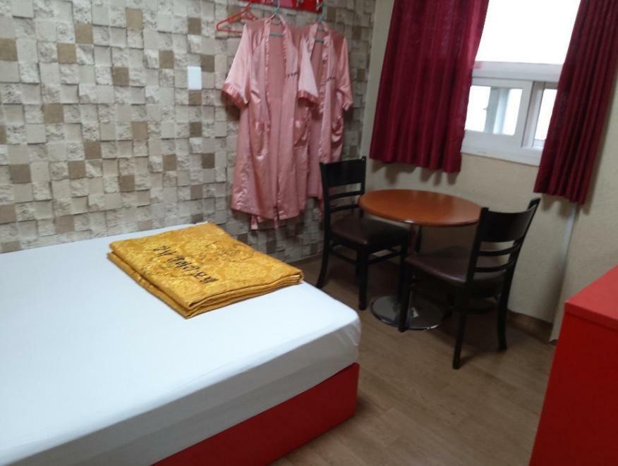 Dowun Motel Séoul Extérieur photo
